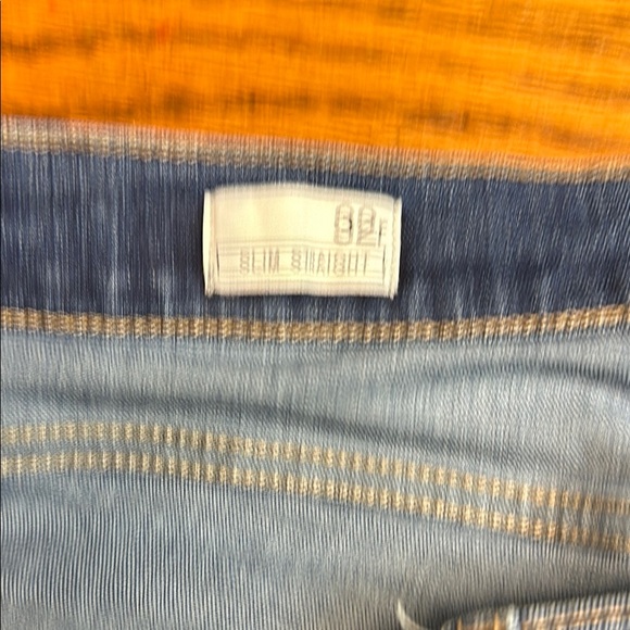 Blue GAP Women's Straight Leg Jeans - Picture 6 of 7